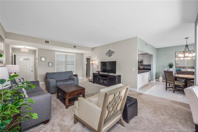 Building Photo - 13226 Harbour Ridge Blvd