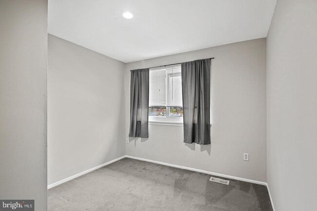 Building Photo - 7068 Winter Rose Path