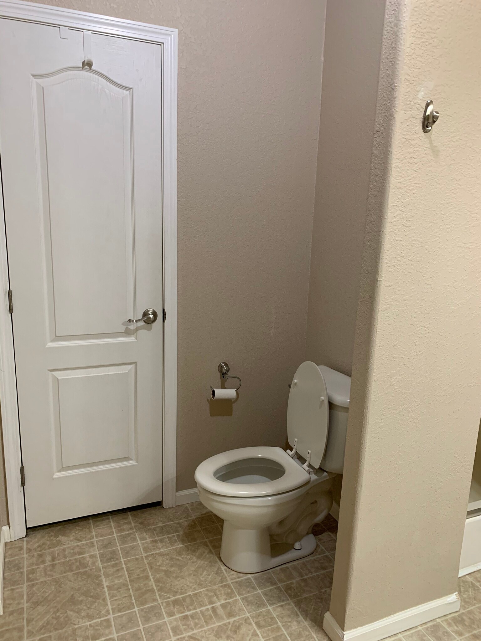 master bathroom - 4363 E Wintergreen Rd