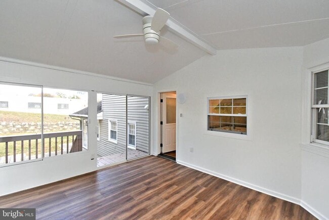 Building Photo - 201 Montgomery Ave