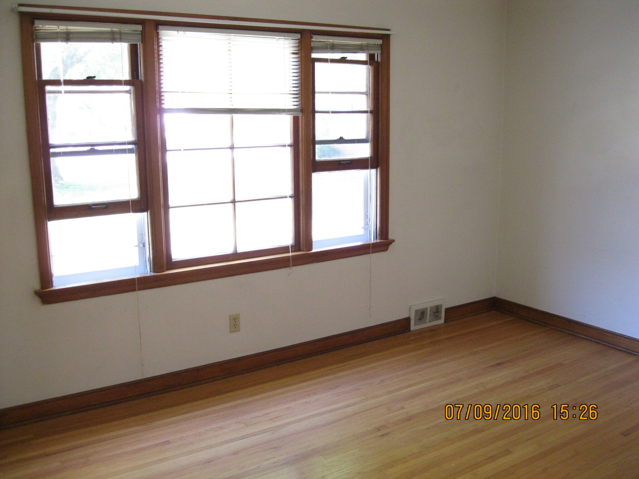 Building Photo - 8333 W North Ave