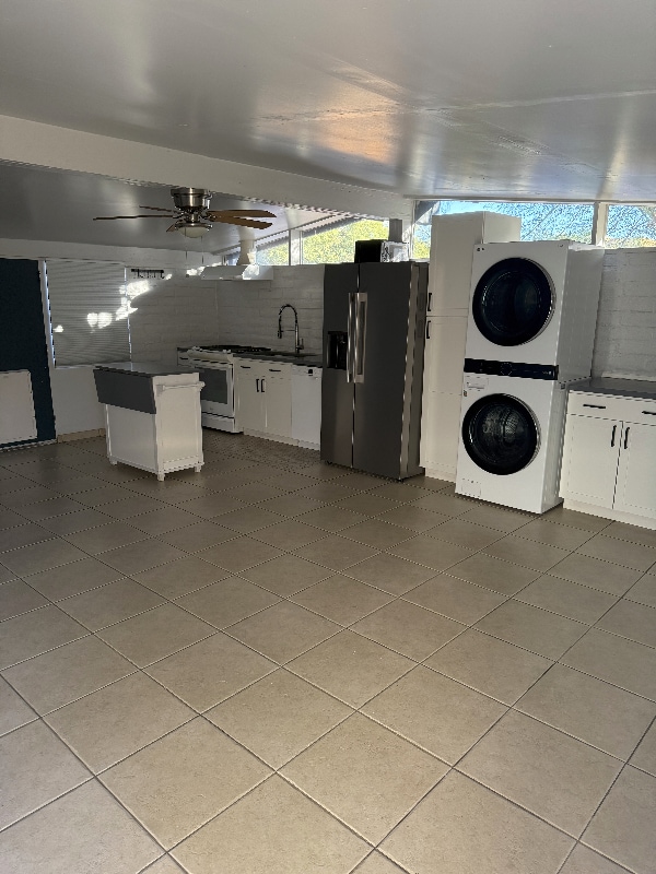 Building Photo - 4240 N 4th Ave