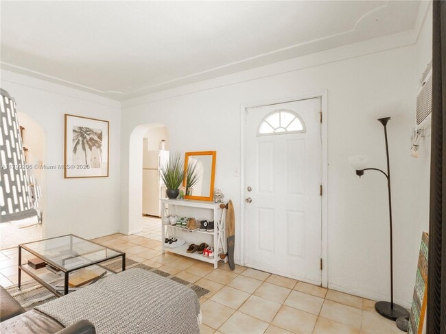 Building Photo - 6320 SW 58th Pl