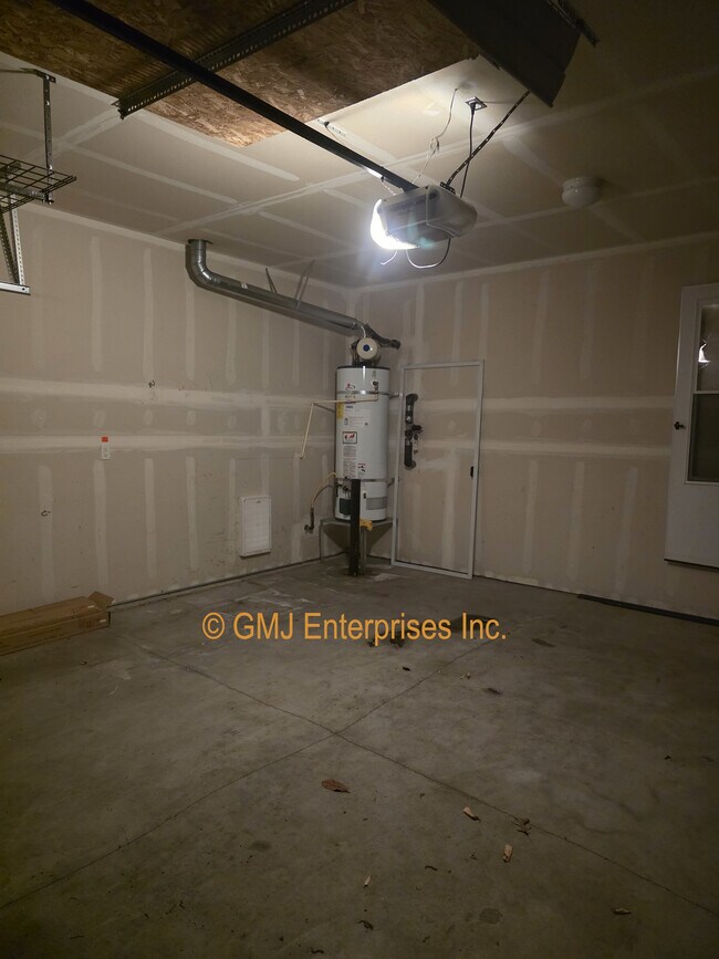 Building Photo - 9912 198th Ave Ct E