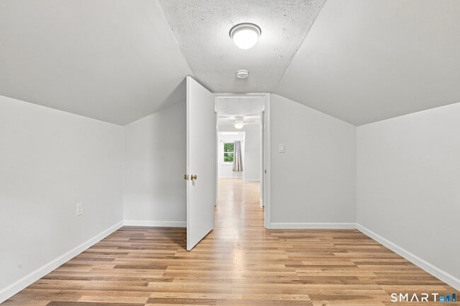 Building Photo - 1448 New Haven Ave
