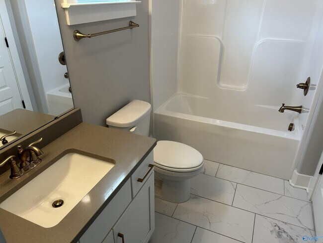 Building Photo - 6619 Camilla Dr