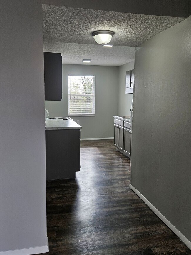 Interior Photo - The Cove on Tazewell