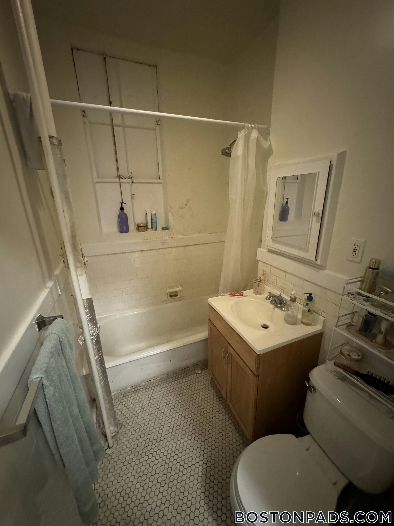 Building Photo - 17-19-19 Washington St S