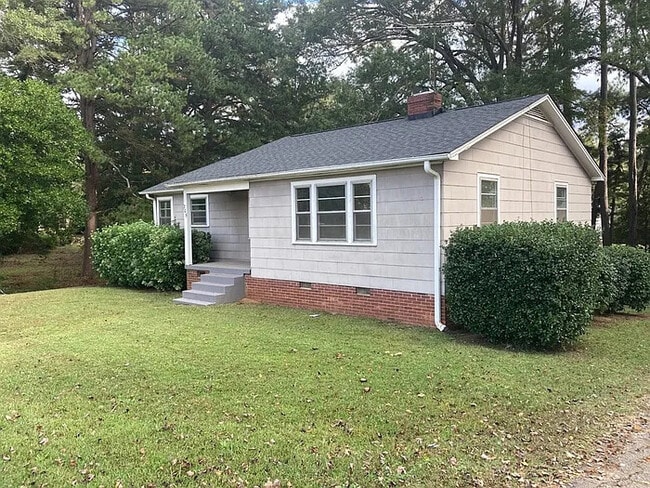 Building Photo - 705 Whitehall Rd