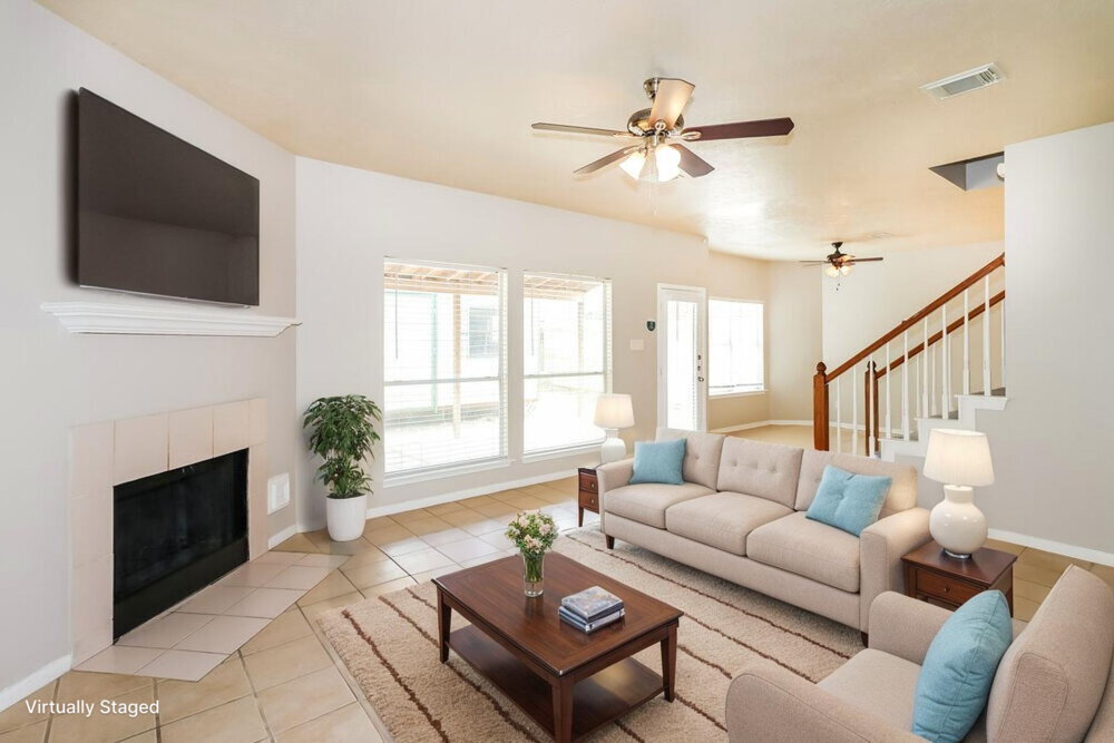 Building Photo - 11927 Oakner Dr