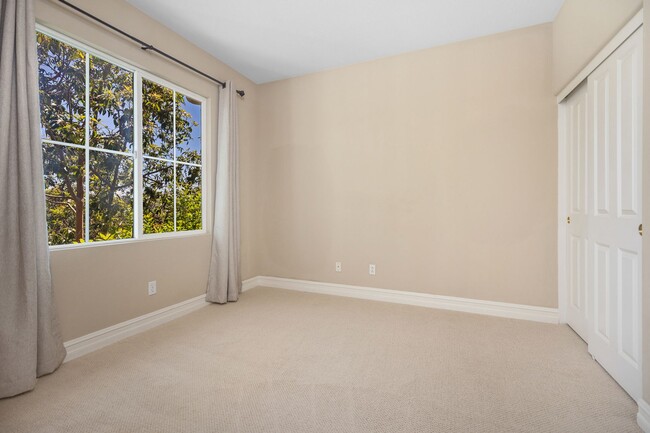 Building Photo - Beautiful Talega Condo!