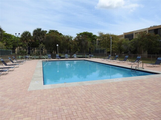 Building Photo - 8401 SW 107th Ave