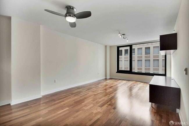 Building Photo - 199 New Montgomery St