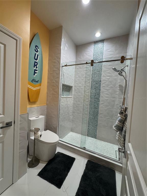 Building Photo - 200 Ocean Crest Dr