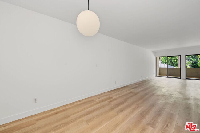 Building Photo - 16169 Sunset Blvd