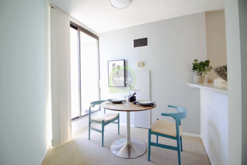 Building Photo - 758 N Dearborn St