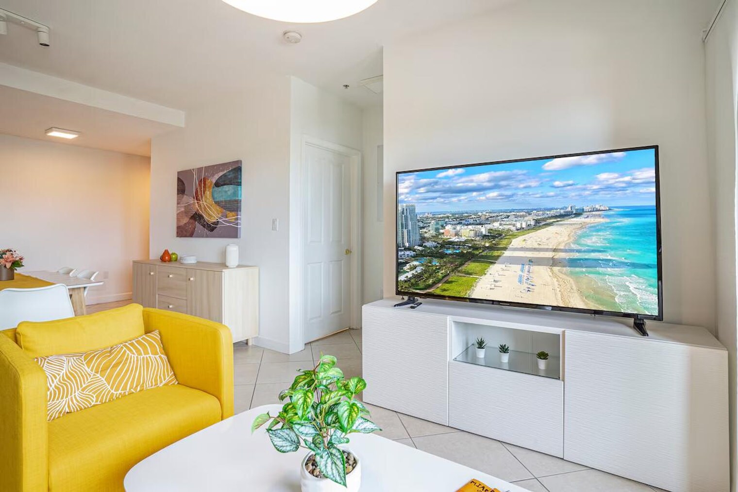 Building Photo - 3221 SW 23rd St