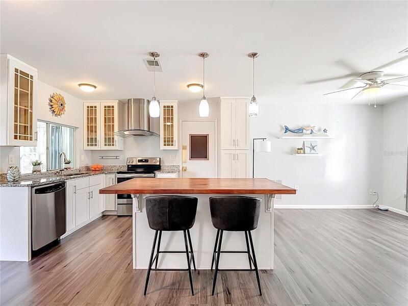 Building Photo - 13004 Spicebox Way