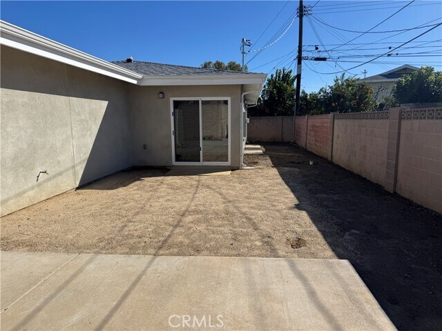 Building Photo - 14062 Carfax Ave