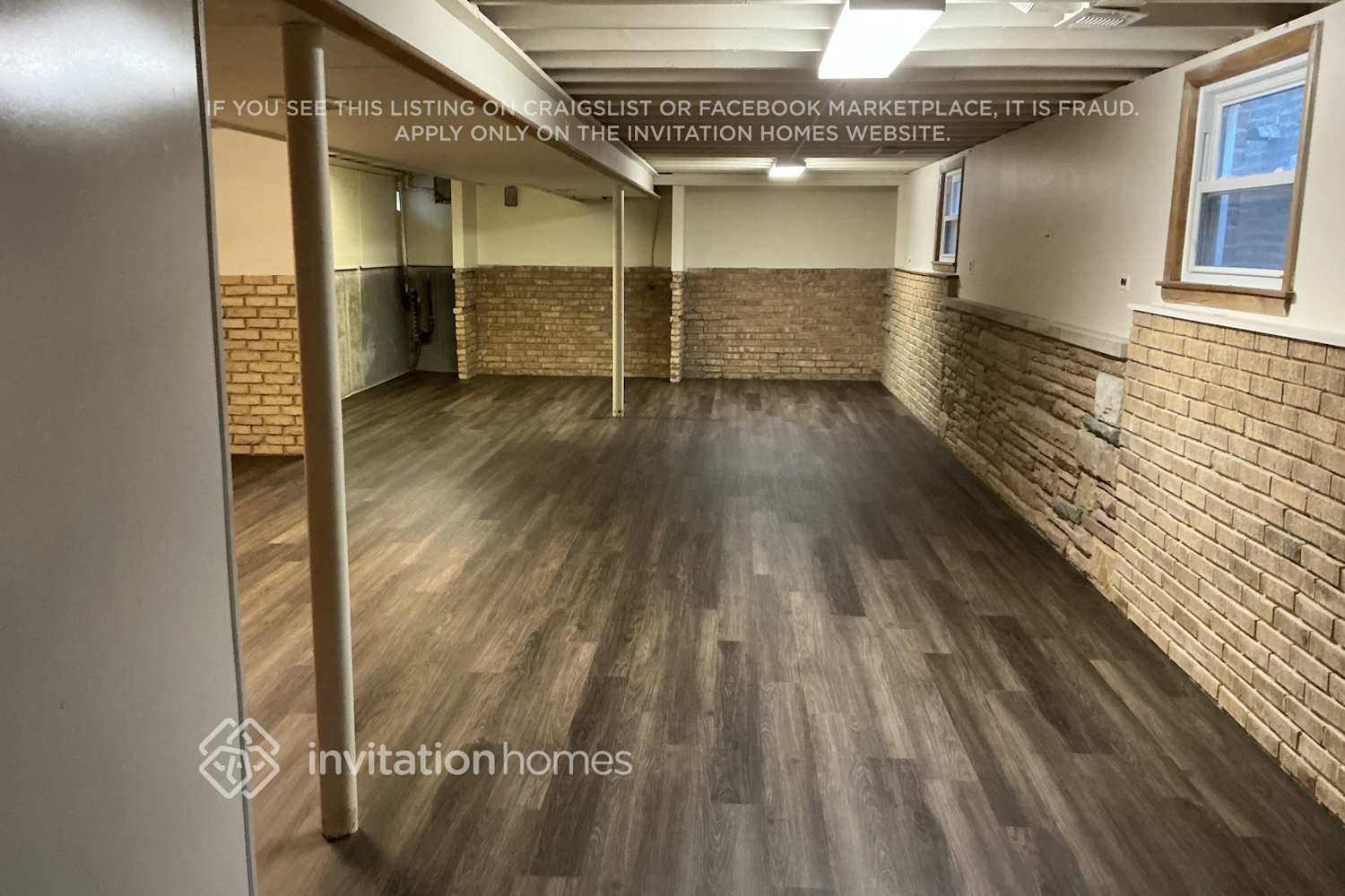 Building Photo - 6723 W 63rd St