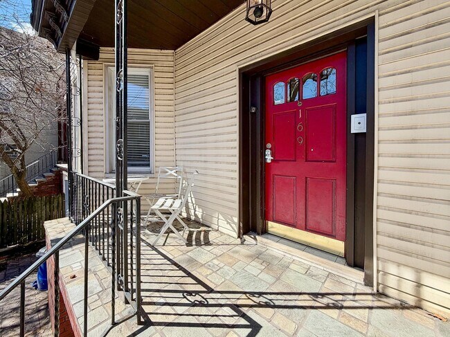 Building Photo - 169 Ogden Ave.