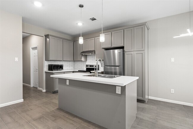 Building Photo - 142 Calloway St