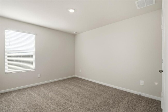 Building Photo - 120 Raymondville Path