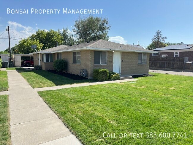 Building Photo - 1557 California Ave