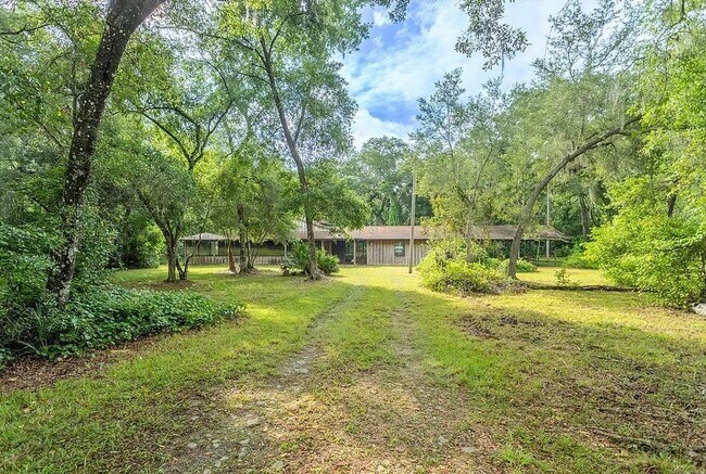 Primary Photo - 6060 E Forest Trail Dr