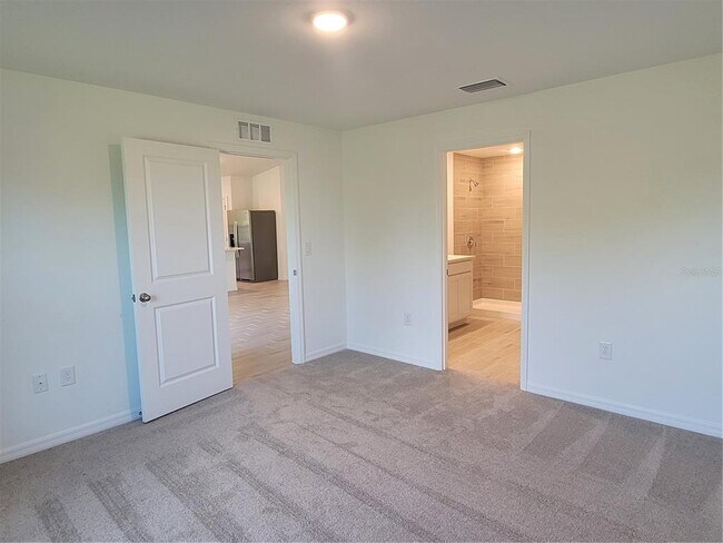 Building Photo - 6305 Shaw St