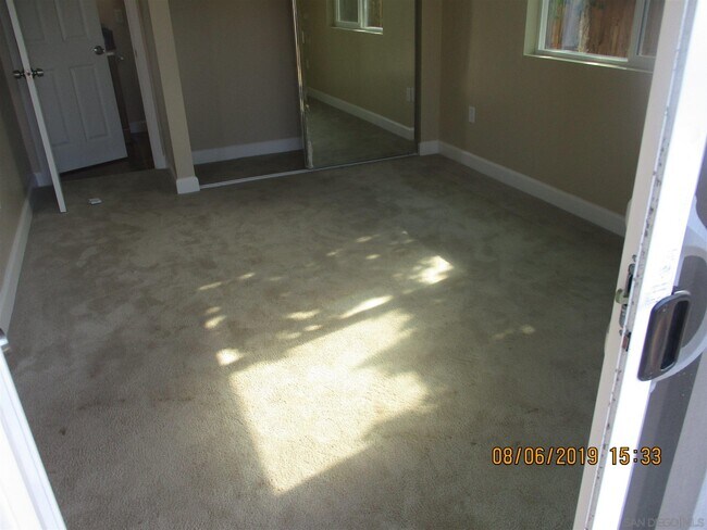 Building Photo - 5448 Mary Ln Dr