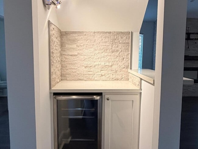 Building Photo - 3815 Redwood Falls Dr