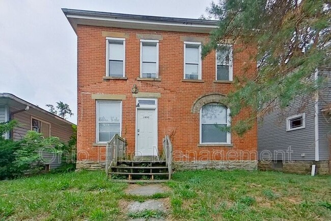 Building Photo - 1695 E Weber Rd