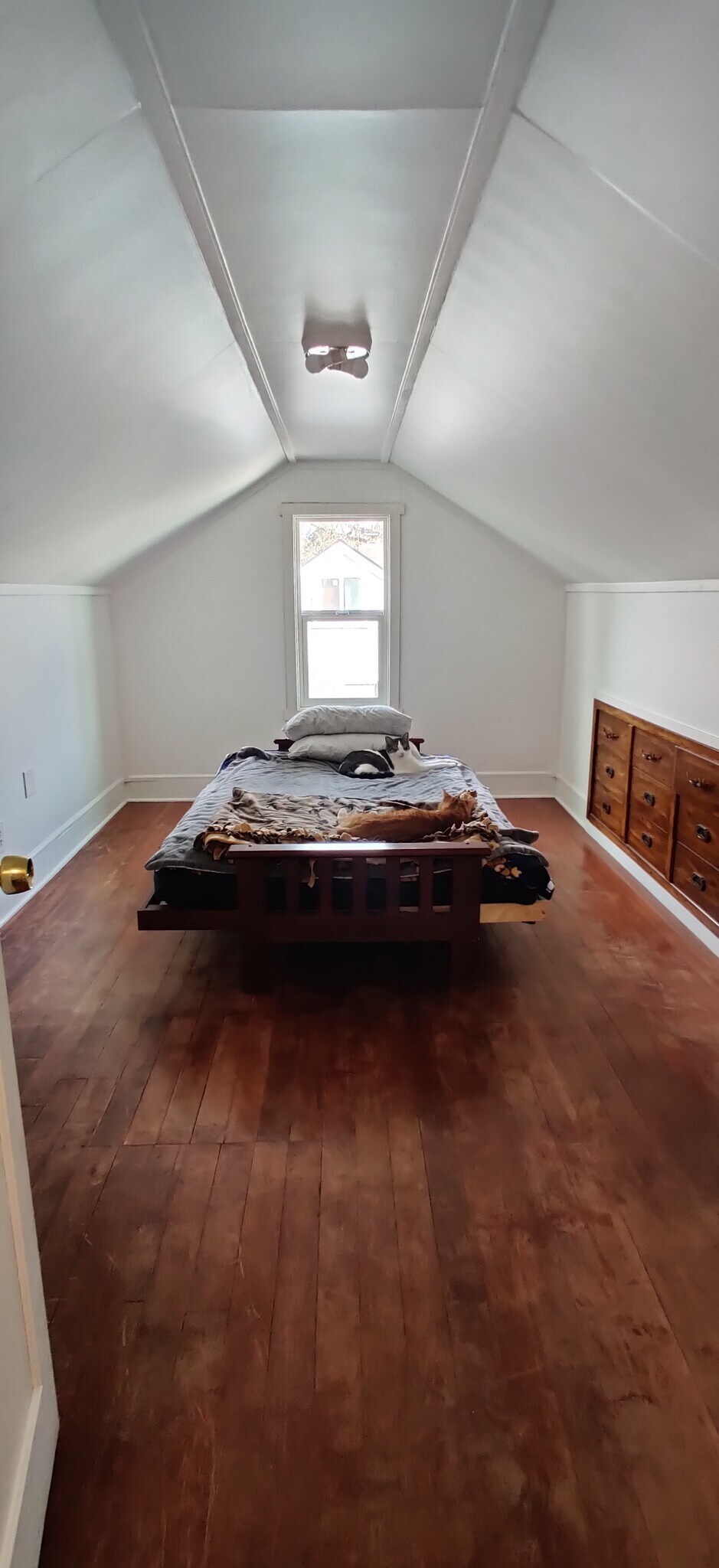 Building Photo - 822 CC St