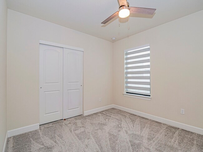 Building Photo - 5204 Jasper Square