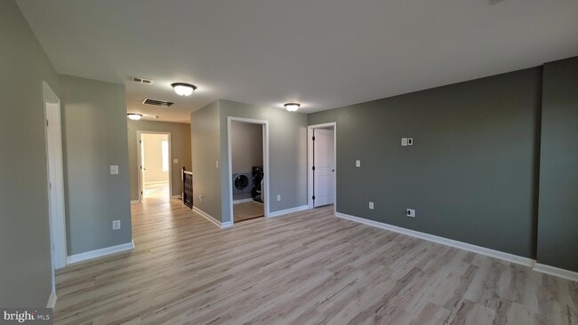 Building Photo - 25501 Emerson Oaks Dr