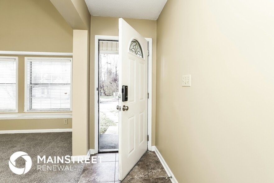 Building Photo - 400 Amberly Dr