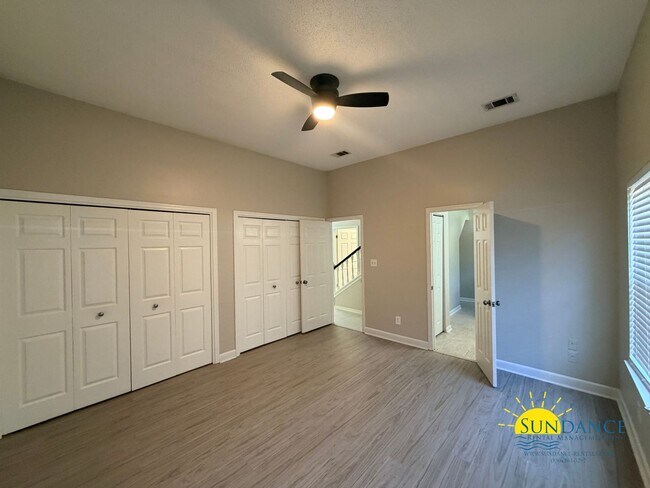 Building Photo - Fully Renovated 4-Bedroom Home on a Quiet Cul-de-Sac!