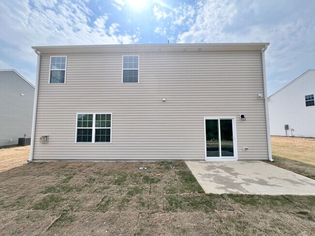 Building Photo - New Construction 4 BD, 2.5BA Fuquay-Varina...