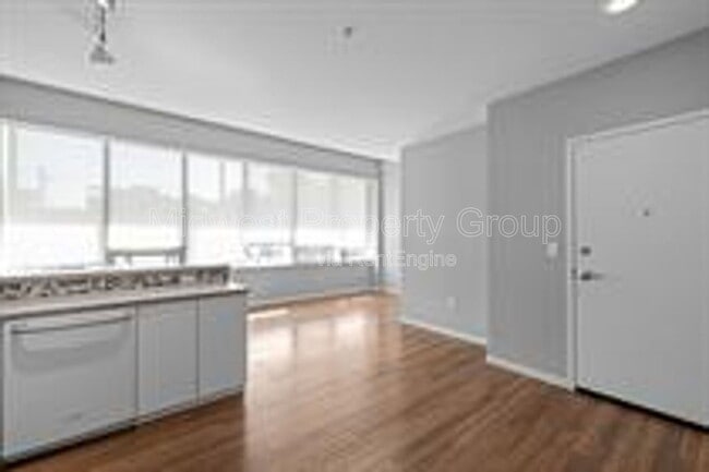Building Photo - 4100 Lindell Blvd