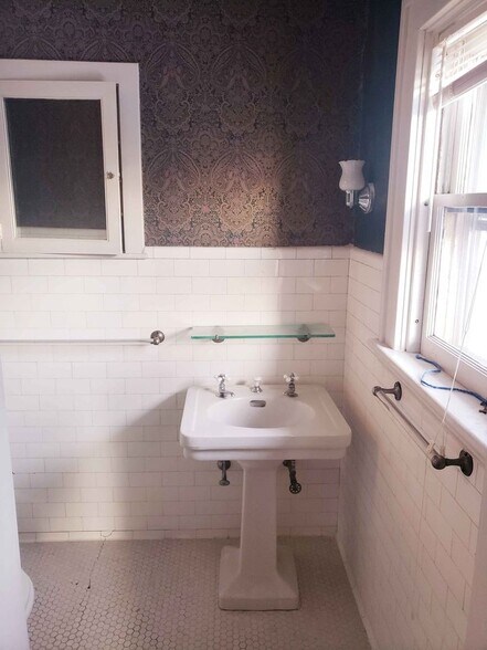 Bathroom 2 - 207 Lancaster Ave