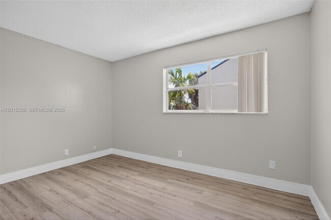 Building Photo - 4409 Treehouse Ln