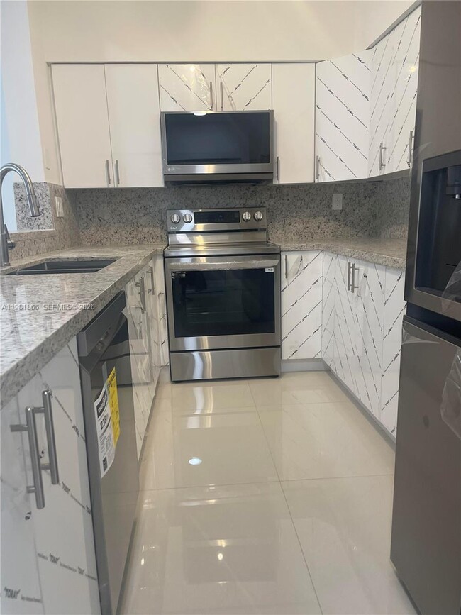 Building Photo - 14728 Balgowan Rd