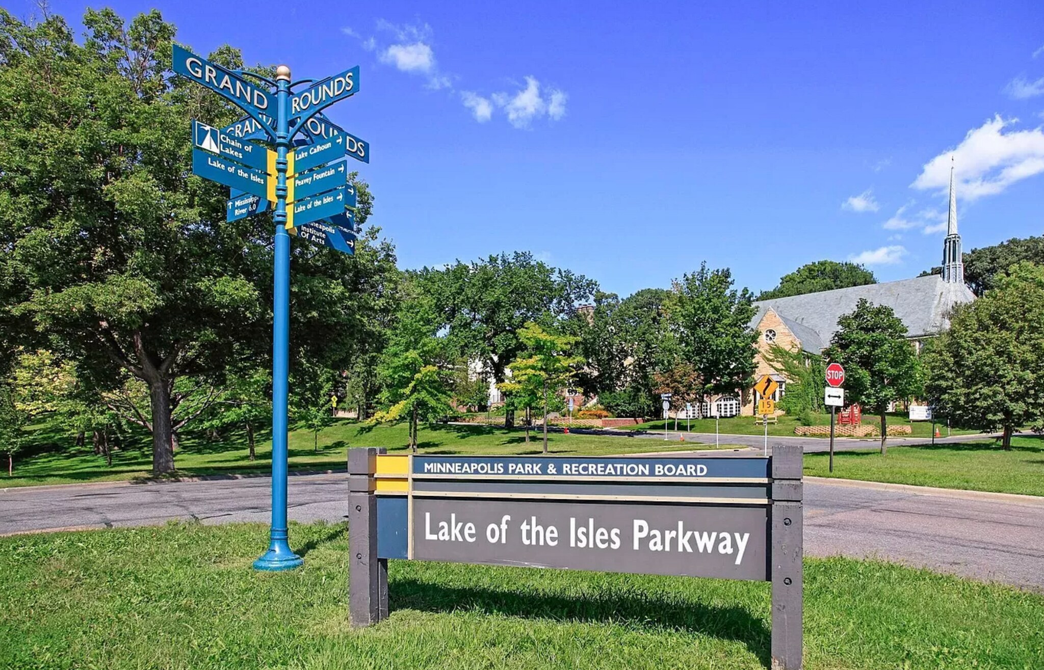 Building Photo - 3532 Humboldt Ave S