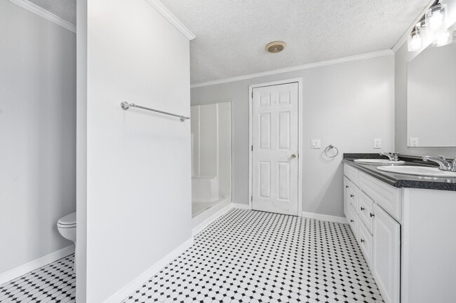 Building Photo - 3469 Cypress Dr