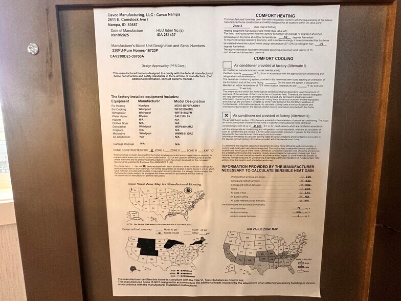 Building Photo - 11 Lapin St