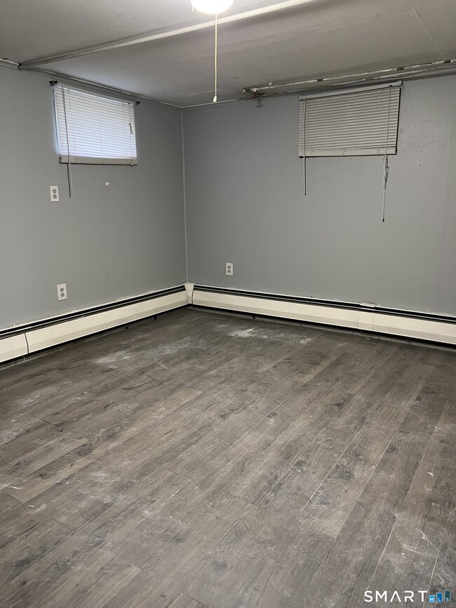 Building Photo - 244 Walsh Ave