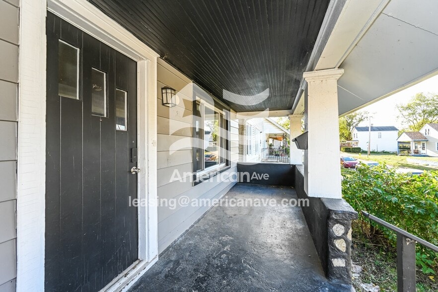 Building Photo - 1121 Reservoir St