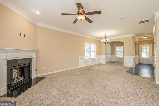 Building Photo - 9576 Rushmore Cir