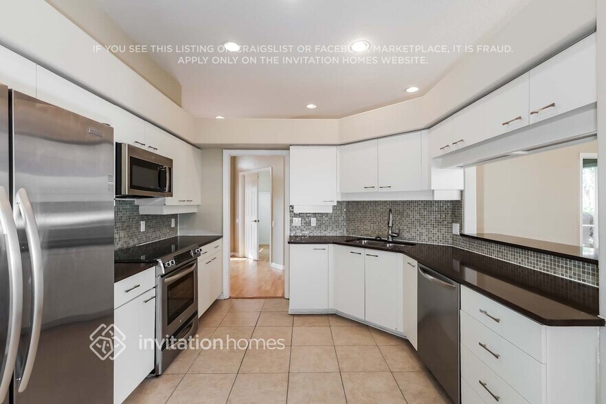 Building Photo - 4488 Hidden Pine Ct